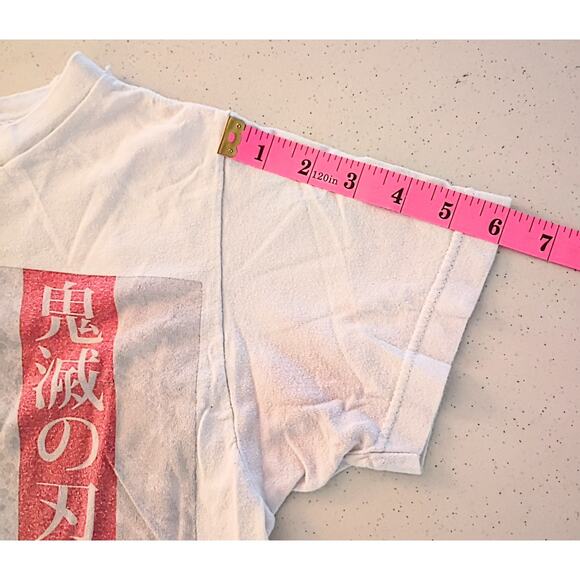 Demon Slayer Graphic Tee – Junior’s Small - Picture 9 of 10